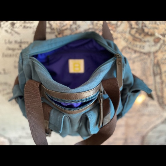 BENSIMON CARGO STYLE HAND BAG - Picture 3 of 6